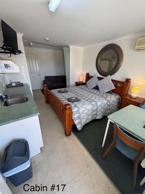 Warrego Motel Charleville Dış mekan fotoğraf